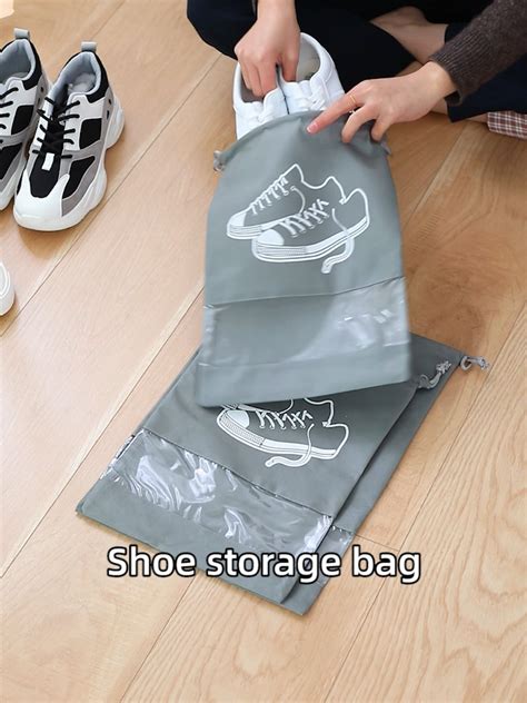 washable shoe bags for travelers.